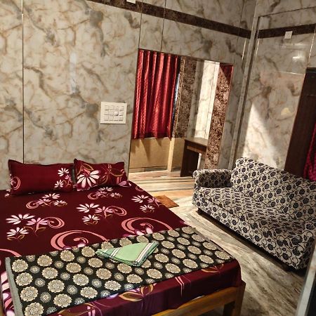 ホテル Guest Nest マニパル エクステリア 写真